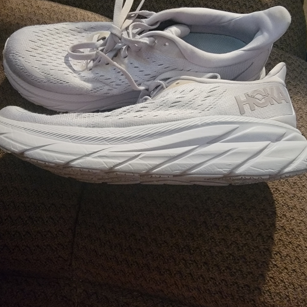 Hoka CLIFTON 8 Light Lavender Athletic Sneakers